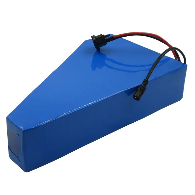 NO TAX High power 52V 20AH Lithium Battery Pack 14s 52V Triangle Battery For Eike 1000W Motor with BMS+Charger