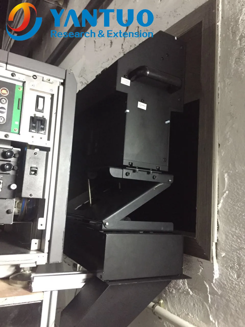 Yantuo Factory YT PS300 3D Polarized Top Gun Glasses Modulator With