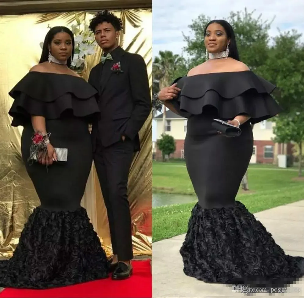 Afryki Plus Size Prom Dresses Black Off The Ramię Suknie Wieczorowe Ruched Sweep Train 3D Rose Floral African Women Formal Party Dress