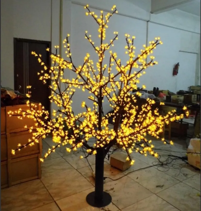 屋外LEDの人工桜の花の木の光のクリスマスツリーランプ1536PCS LEDS 6.5ft / 2mの高さ110Vac / 220Vac雨水降順