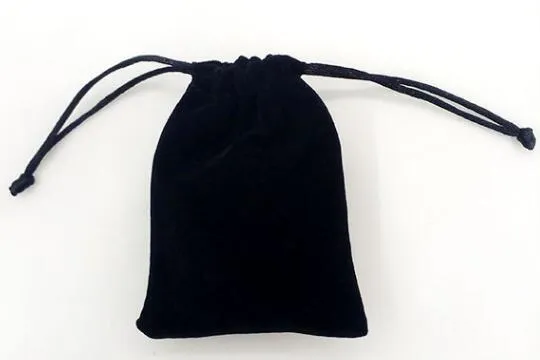 Velvet black Pure color Bags woman vintage drawstring bag for Gift diy handmade Jewelry Packaging Bag8840005