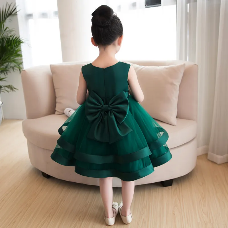 Pas cher Vert Foncé Robe De Bal Fleur Fille Robes Longueur Au Genou Arc Fleurs Tulle Enfants Robes De Soirée De Bal Fille Pageant Robes En Stock