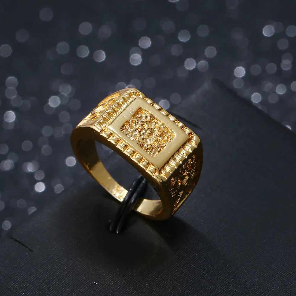 gold ring designs #gold ring designs #girls #gold design jewelry with  varsha video Education - ShareChat - Funny, Romantic, Videos, Shayari,  Quotes
