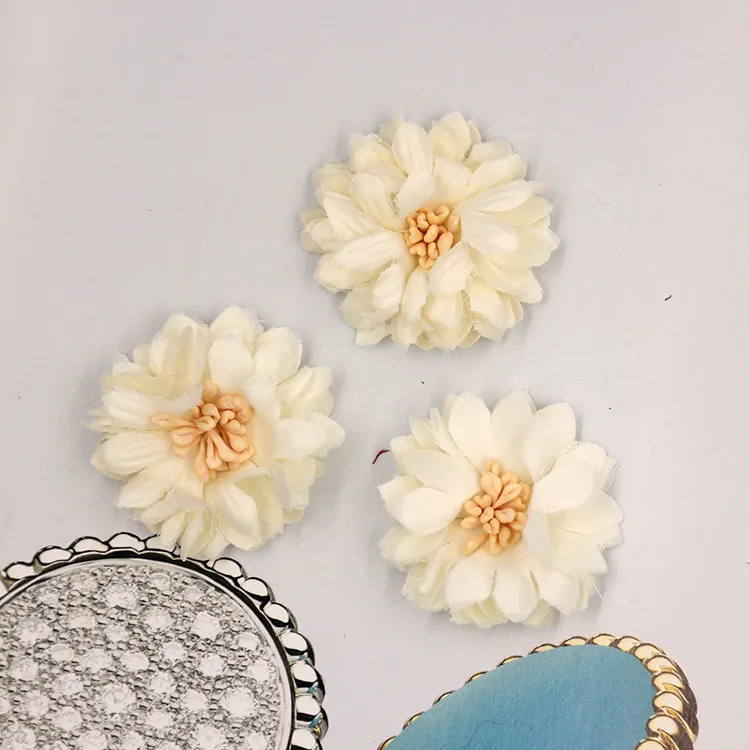 Dia 4cm kunstmatige bloemen stof bloemen voor DIY bruiloft partij geschenkdozen, decoratieve bloem voor een hoed of cadeau, hoofddeksel, broche