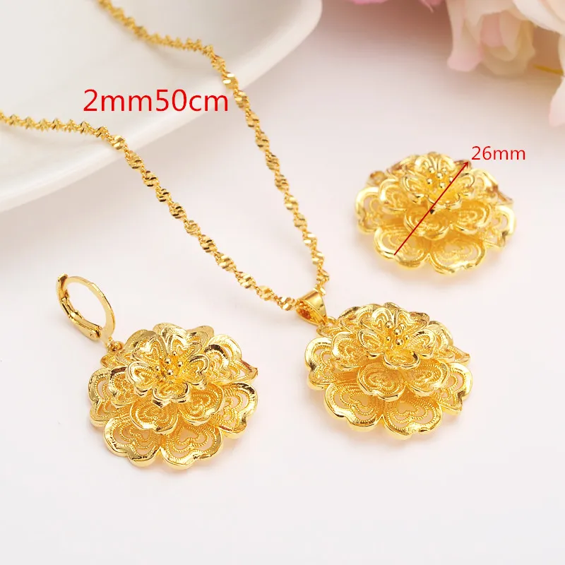 en pleine floraison 24k Solide Fine Or Jaune Rempli Multichambre Fleur ensemble Bijoux Pendentif Chaîne Boucles D'oreilles Mariée Africaine Mariage Bijou244u