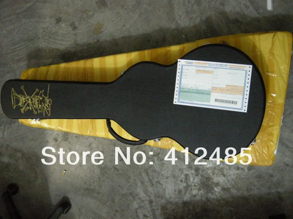 شحن مجاني السعر بالجملة - 2013 وصول جديد Slash Style Golden Color Black Back Back Electric Guitar مع Hardcase