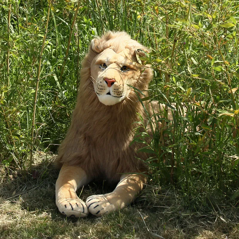 Dorimytrader大型シミュレーション森林動物ライオン豪華なおもちゃぬいぐるみ柔らかい横たわるライオン人形のための柔らかいライオン人形の人形