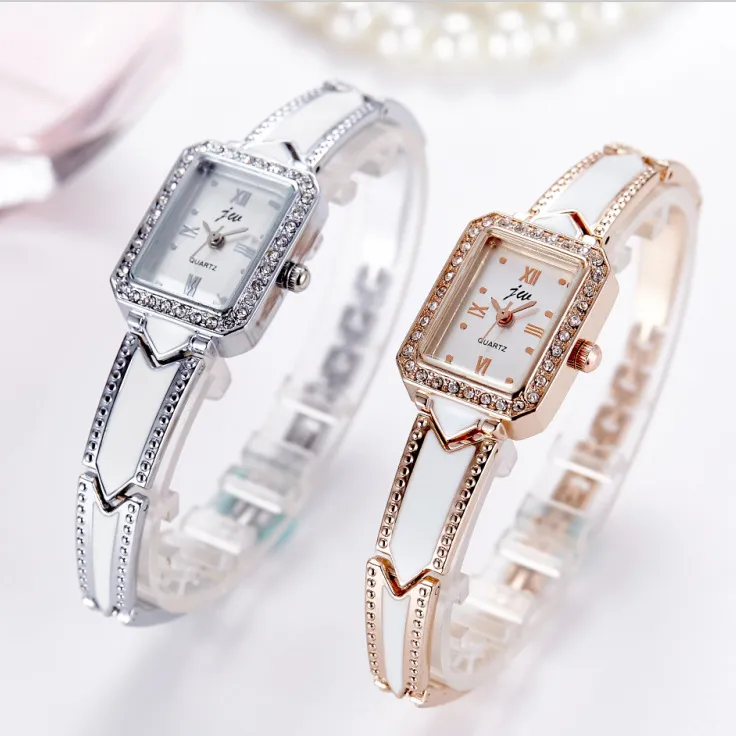 여성 패션 드레스 시계 팔찌 스트랩 디자인 흰색 복고풍 스타일 쿼츠 시계 좋은 선물 여성 손목 시계 라인 스톤 캐주얼 클로 176G