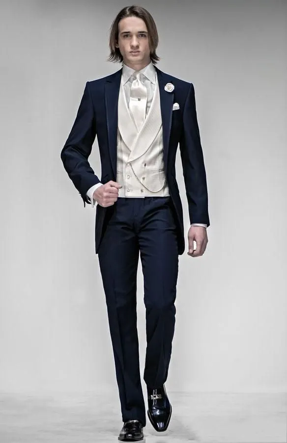 HOT - Nouveau Design Beau Bleu Marine Tailcoat Mariage Hommes Costumes Groom Tuxedos Hommes Party Groomsmen Costumes Veste + Pantalon + Cravate + Gilet NO; 155
