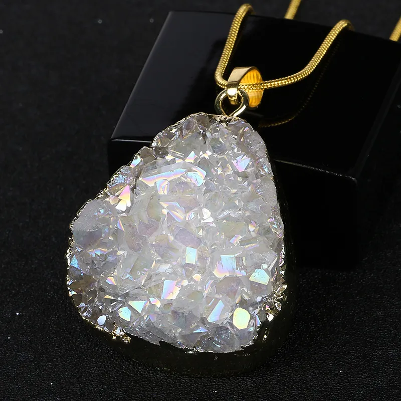 Opala Branco Irregular Aura de Cristal De Quartzo Pingente de Colar De Ouro Perfurado Pedra Natural Gem Druzy Colar para As Mulheres Jóias Drusy