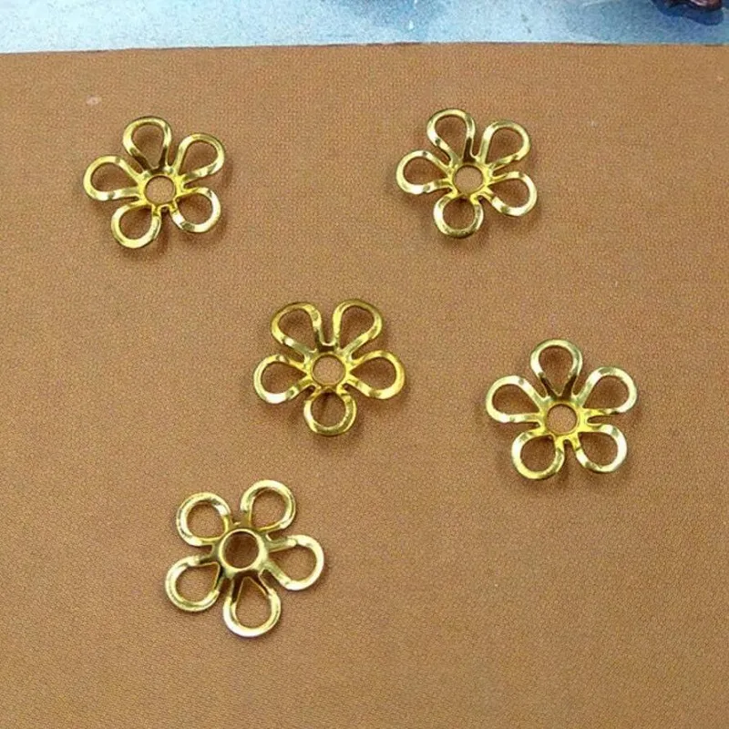 Perles de 9mm pour bijoux, bracelet à bricoler soi-même, collier, boucles d'oreilles, broches, pendentifs, anneaux, rivet pour Scrapbook, accessoires pour cheveux, fleur à cinq pétales