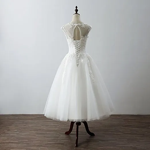 2022 Photo réelle longueur de thé robe de mariée courte pas cher col transparent avec dentelle Applique Cap manches courtes Corset dos Tulle mariage de style campagnard