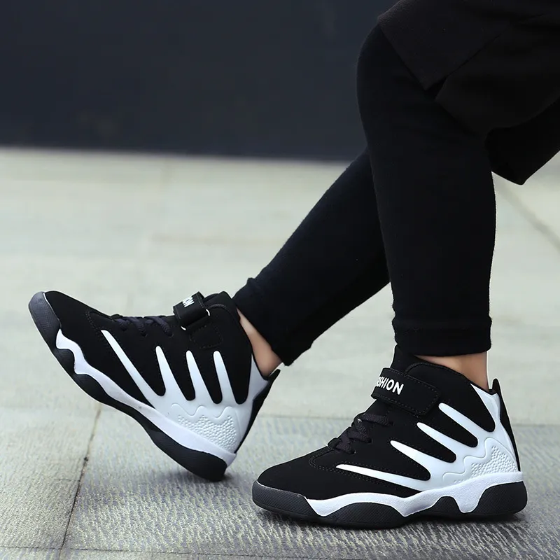 Youth basketball sales shoes 2018