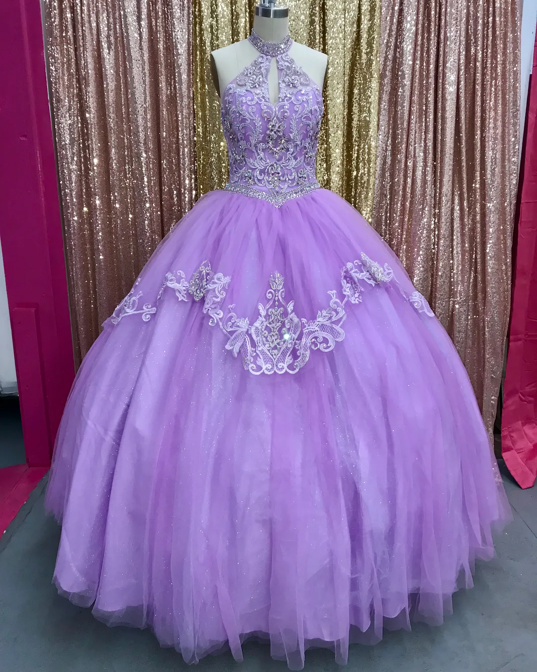 Cuello púrpura ligero con cuentas quinceañeras vestidos 2019 nuevo organza encaje apliqueado bolita de cuentas vestido dulce 15 concurso vestidos de baile