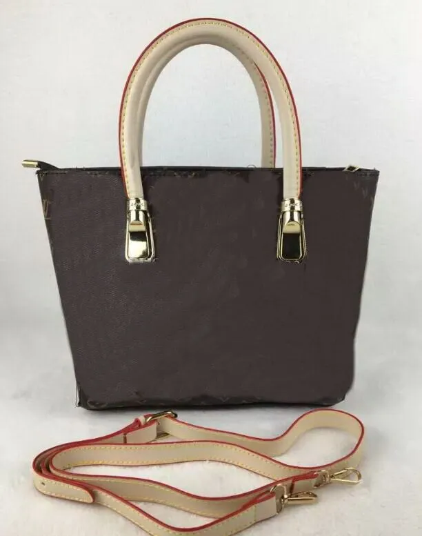 2021New Célèbre design de messagerie Sacs Sacs Selma Sac Marque Cuir de luxe PU Sac à main de mode Tote à épaule de mode Petite Crossbod Afskt