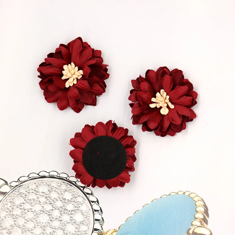 DIA 4CM flores artificiales tela flores para cajas de regalo bricolaje boda, flores decorativas para un sombrero o regalo, tocado, broche