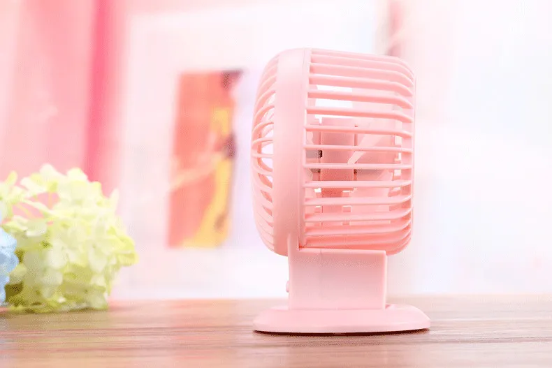 Draagbare Creatieve Double-vaan Mini USB Desk-fan voor thuiskantoor ABS Electrische desktop computerventilator met dubbele zijventilatorbladen