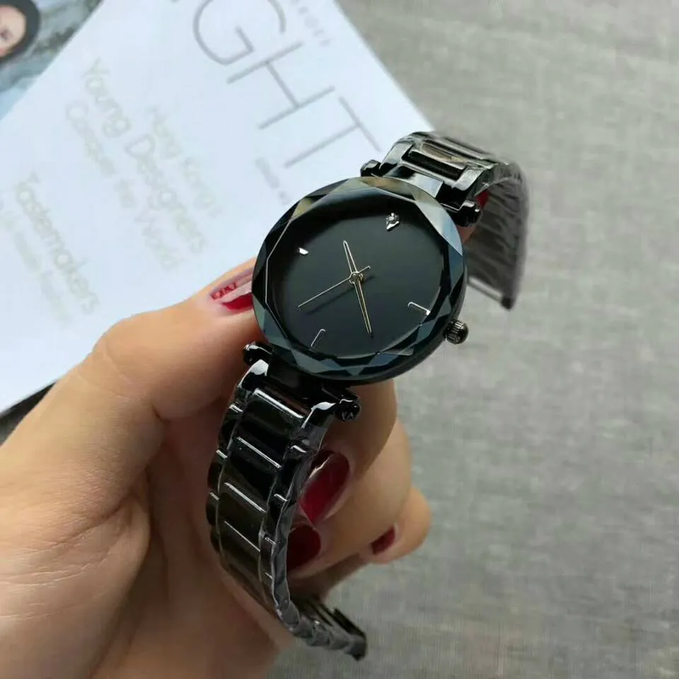 Nuovo 2019 Moda Casual Semplice Business Orologio da donna Cinturino in acciaio inossidabile Top Orologio da donna al quarzo Orologio da donna Montres Femme240E