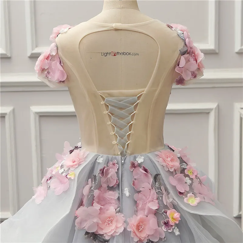 Gorgeous Colorful Ball Gown Prom Dresses 2018 Spring Summer Light Gray Flora Appliques Evening Gowns Lace Up Back Peplum Party Dress