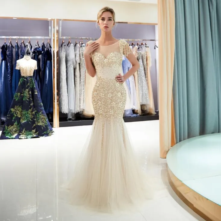 2018 kristal zeemeermin goud kleur kralen trouwjurken juweel nek elegante bruiloft bruidsjurken unieke kwast bruiloft jurk 71697