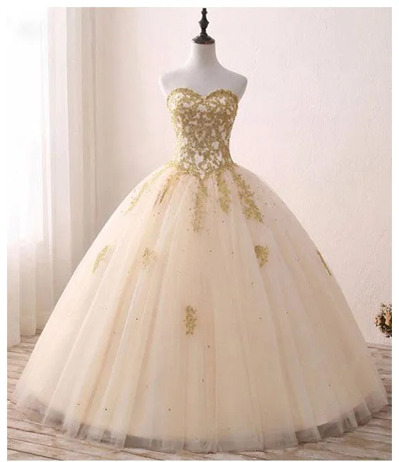 Élégant 2021 Robes de quinceanera chérie appliques sans manches en or robe de bal de dentelle dorée 16 ans Robe de bal princesse en soirée Go7568347