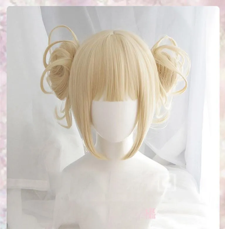 Boku no Hero: Cosplay de Himiko Toga se prepara para beber sangue