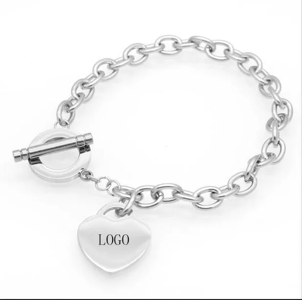 Brevarmband för kvinnor Armband Metallhängen Hjärta Berlock Armband Armband Smycken Armband Presenter Pulsera Titanium stålarmband