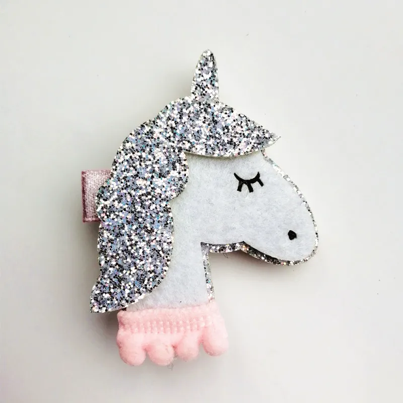 20 pz/lotto Nuovo Cavallo Colorato Bambini Glitter Feltro Tornante Animali Ragazza Cute Pink Unicorn Clip di Capelli Tornante In Pelle Sintetica Clip bambini