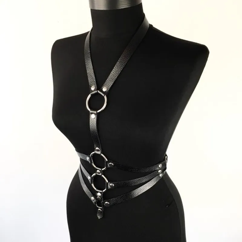 2018 New Witchy Harajuku Gótico Escravidão Vestido Arnês Corpo De Couro Sexy Corpo Bondage Mulheres Ligas Sexy Gothic Harness Cintos