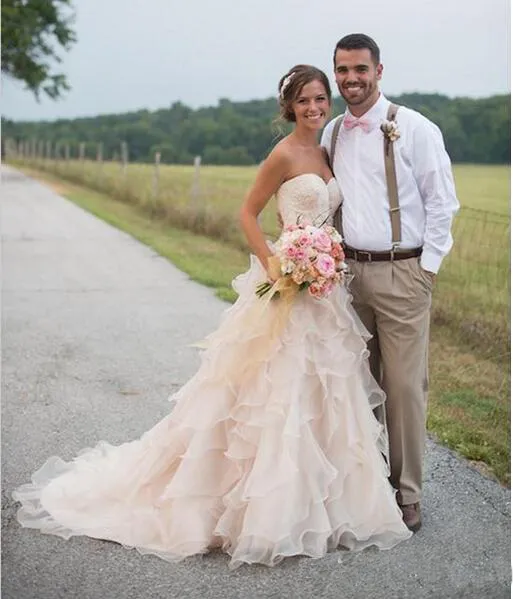 Country Style Blush Pink Ruffled Sweetheart Neckline Wedding Dress With Vintage Tiered Skirt And Sweep Train Custom Size A Line Bridal Gown From Alsenlife 126.19 DHgate.Com