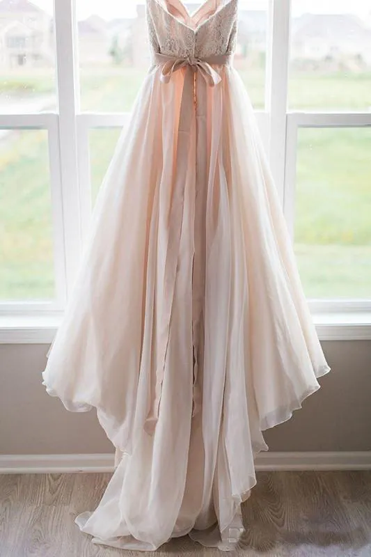 Blush Lace Che Boho Wedding Dresses with Sweetheart Neckline, Backless Design, and Bow S
