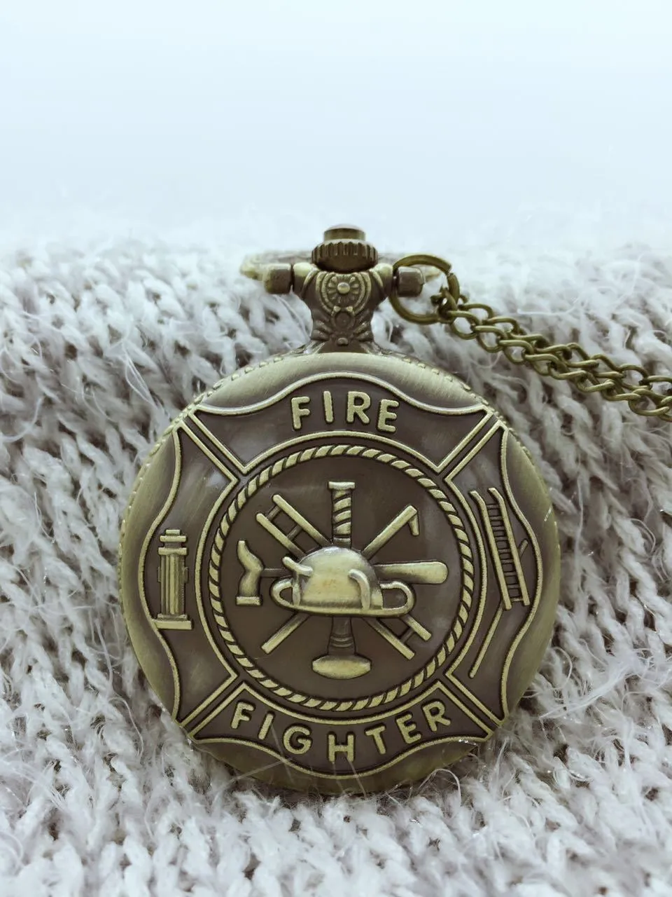 Atacado 50 pçs / lote clássico Fire Fighter Bolso relógio de bolso do vintage relógio de Pulso das mulheres Dos Homens modelos antigos Tuo relógio de mesa PW142