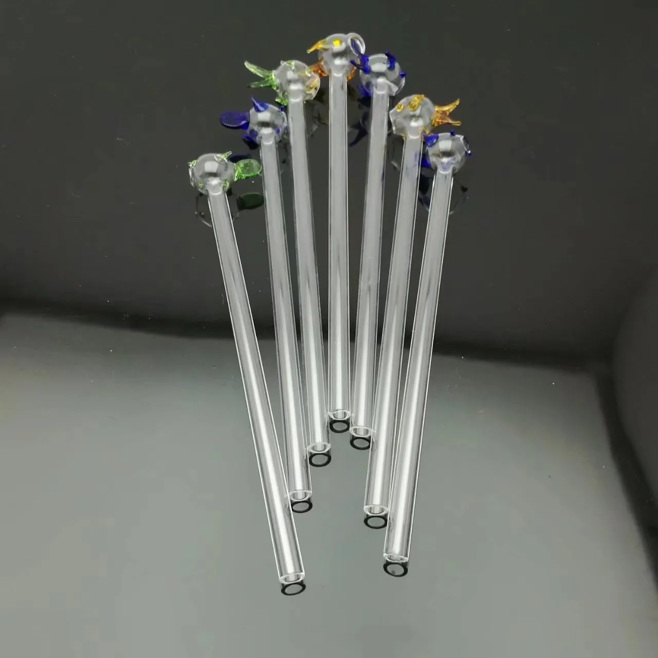New Coloured small fish sucker ,Wholesale Bongs Oil Burner Pipes Water Pipes Glass Pipe Oil Rigs Smoking 