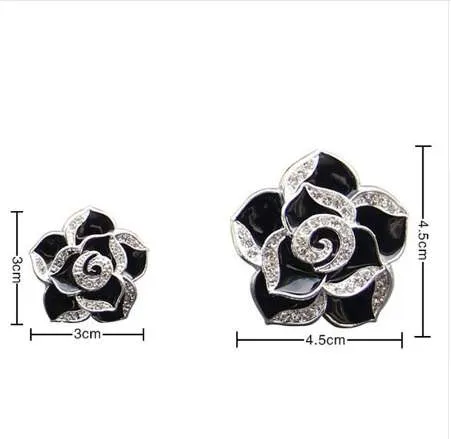 2Pcs Rhinestone Camellia Shape Car Air Vent Perfume Clip Air Freshener Car Ornament Car Interior Decoration