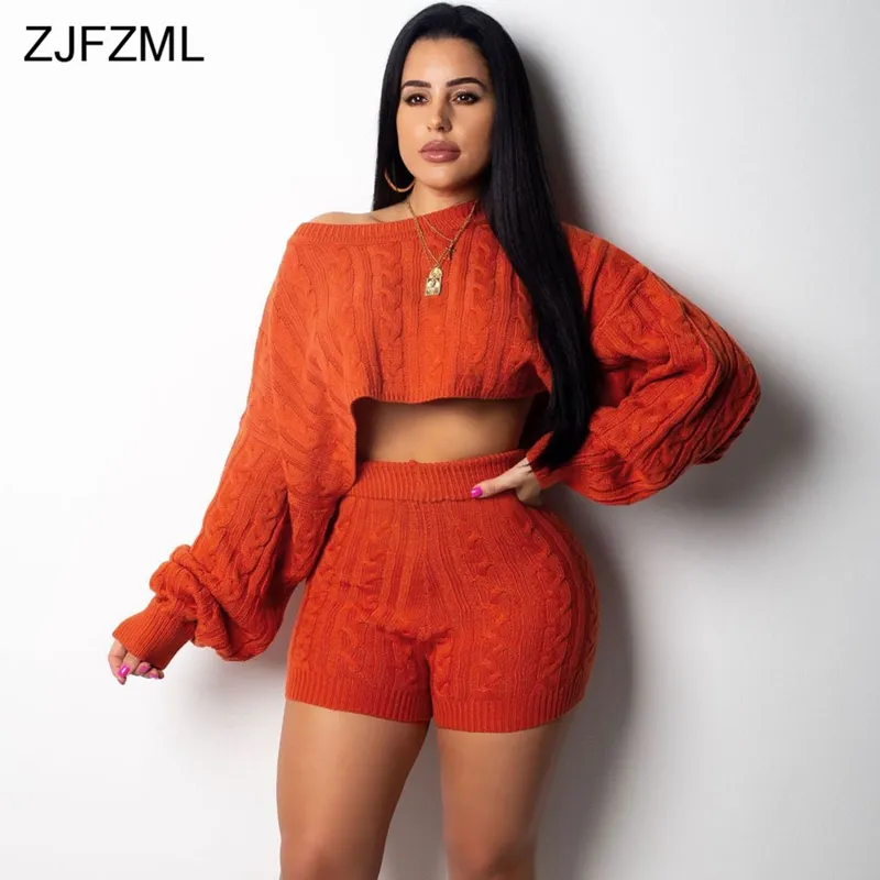 ZJFZML 2019 Automne Hiver 2 Deux Pièces Ensemble Femmes À Manches Longues Chandail Tricoté Crop Tops Et Shorts Moulants Tenue Décontractée Survêtement Chaud