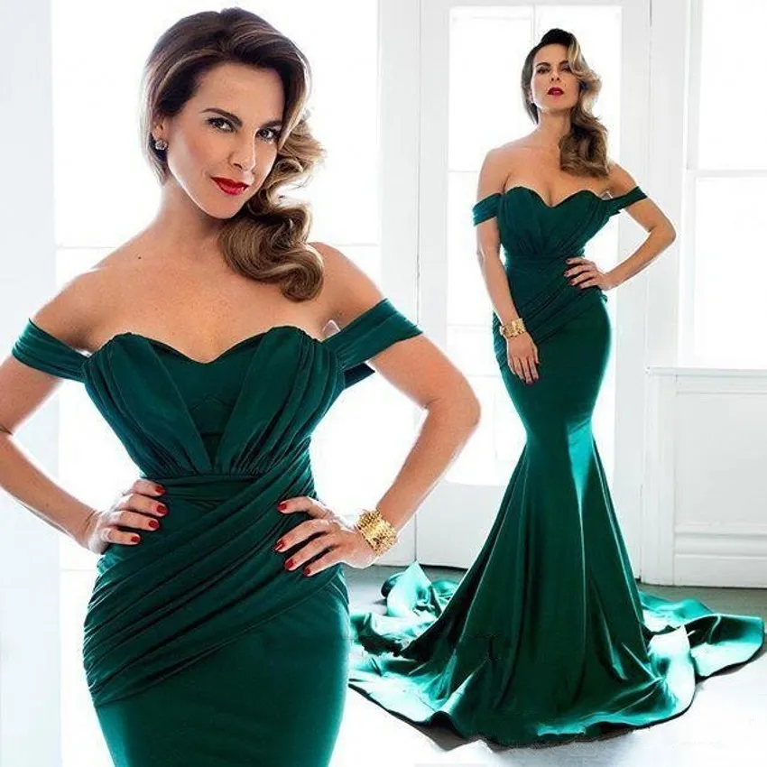 Robes de soirée sirène vert foncé sur l'épaule volants Satin dos nu robes de soirée simples longue robe de bal balayage Train