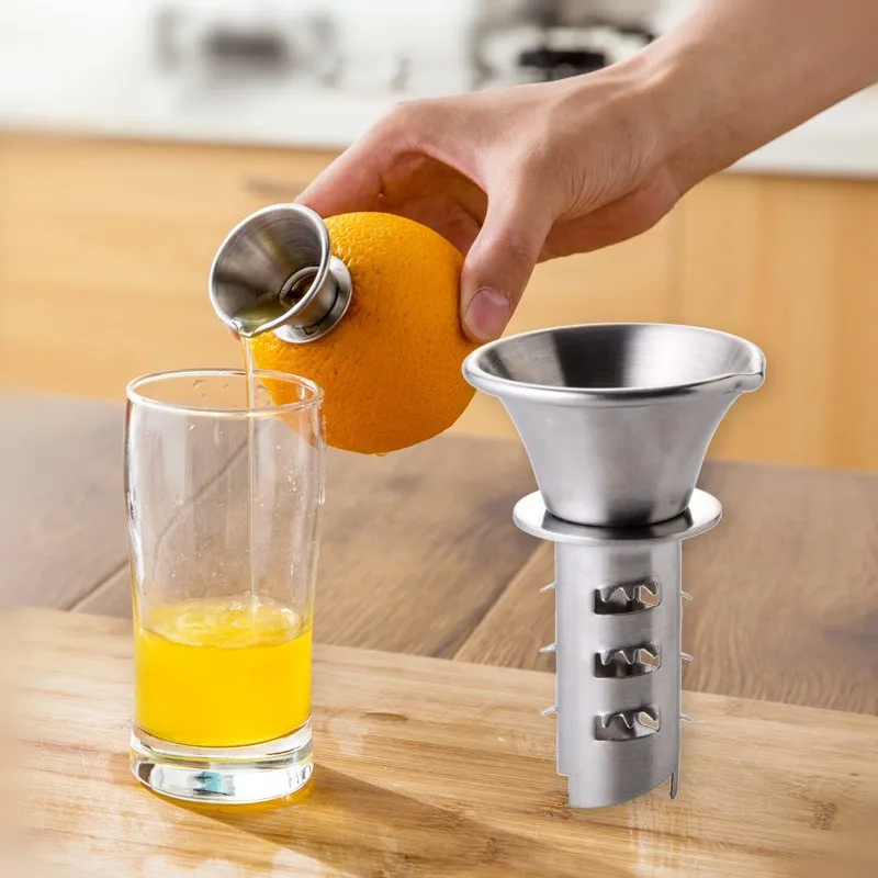 Stainless Steel Manual Lemon Juicer Squeezer Reamer Hand Held Citrus Juicer Lemon Pourer Tool For Kitchen