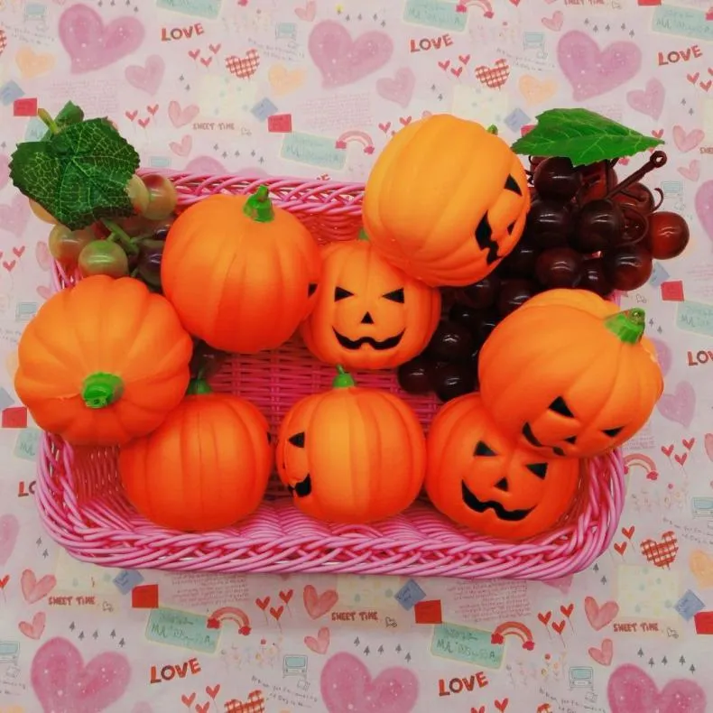 DHL 7 cm Jumbo Squishy zucca Squishies Aumento lento Dolce profumato Sfiato Charms Giocattolo per bambini Cuscino a mano Giocattolo, Sollievo dallo stress Ognissanti Giocattolo puntelli di luppolo