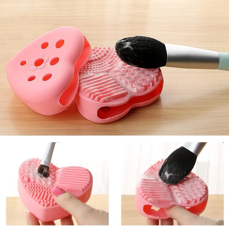 New Heart shape Makeup Brush with holder Silicone Cosmetic Cleaning Tool Washing Brush egg Pad Brush Cleanser 