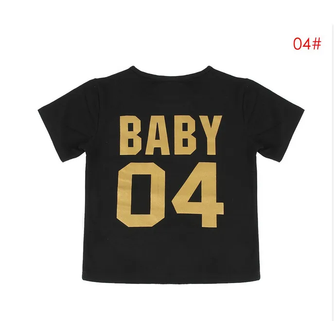 Lustige passende Familien-Outfits, schwarz, golden, Papa, Mutter, Kind, Baby, Sortiernummer, Baumwolle, kurzärmeliges T-Shirt, interessante warme Familienkleidung