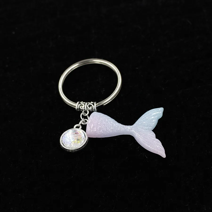 2018 Hot Mermaid Sequins Keychain Mermaid Fishtail Scale Keychains Bag Purse Alloy Pendant Nyckelring