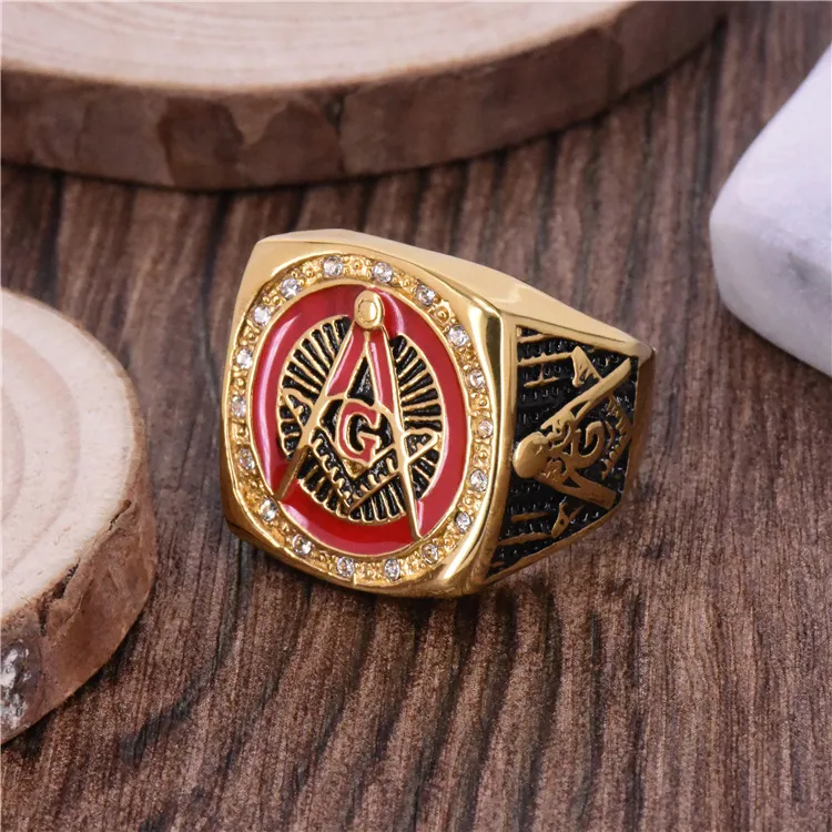 Bästa HotSale Unik Design Freemaoson Masonic Rings Past Master Ring med Crystal Stones Red Enamel Sun Surround Religiös Ring
