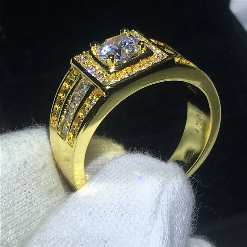 2018 Solitario Anillo masculino 10KT Oro amarillo lleno Compromiso alianzas de boda anillos para hombres gs para mujeres hombres Pave ajuste 5A zircon cz Bijoux