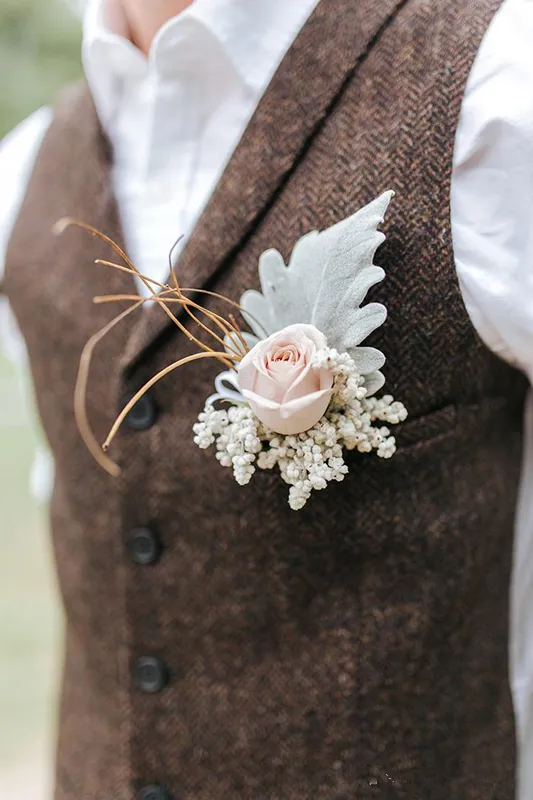 Anpassad formell brun tweed väst ullsillbens brudgumv västar fickor mäns kostym västar smala passformiga brudgummen