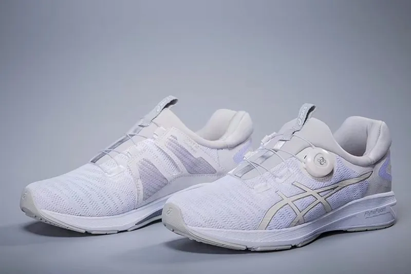 Asics Dynamis BOA topuzu tasarım T7D1N ile Otomatik pikap sistemi Hafif yarış hızı Mens Originals Koşu Ayakkabıları Boyutu 40-45