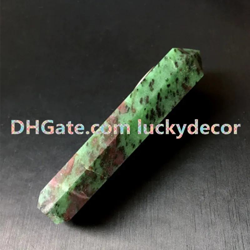 Naturligt mineralläkning och meditation Facetted Cut Ruby i Zoisite Anyolite Stone Wand + Strainer Rökning Rör Grön och Röd Ädelstenrör