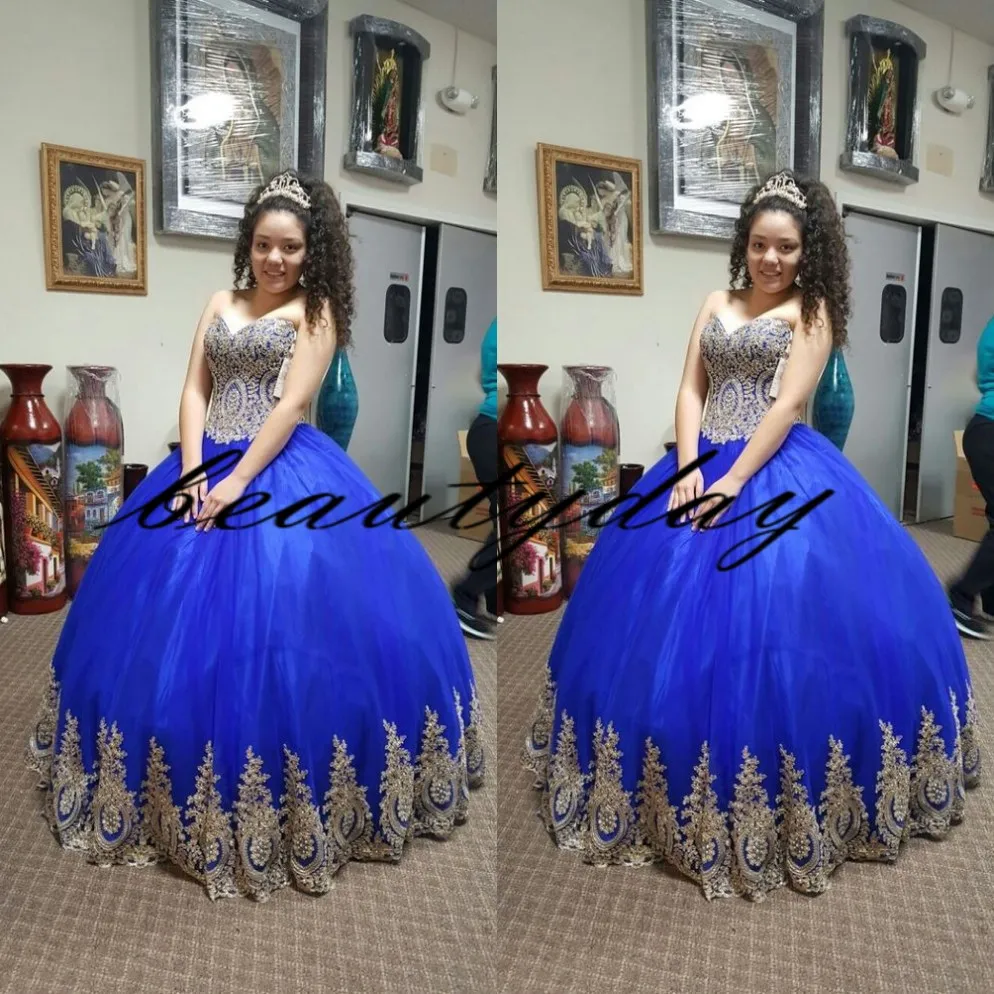 Royal Blue Quinceanera Klänningar 2021 Modest Prom Klänning Korsett Sweet 16 Ball Gown Tulle Gold Lace Bedövning Debutante Gowns Vestidos DE 15