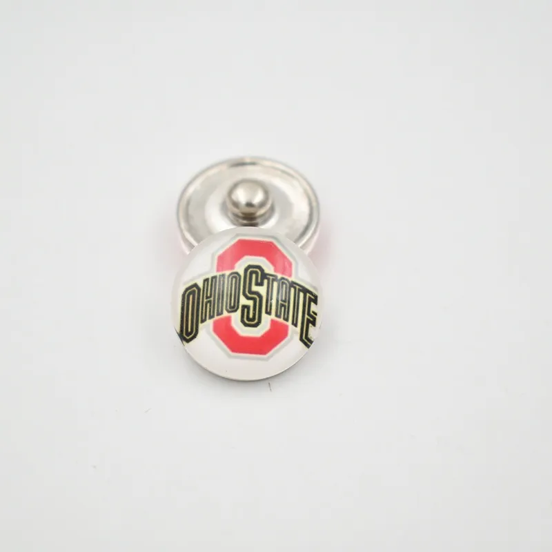 Ohio State Snap -knoppen 18 mm Round Glass College Sport Team Snap Charms Snap Accessories voor ketting Bracelet Earri1096219