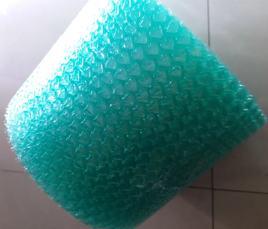 grön färg krympa pack burbuja kudde bubbla rulle wrap polietileno emballage bulle packning film material noppenfolie verpakking