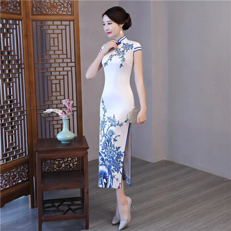 Новый китайский Cheongsam 2020 Мягкая дышащая Высокая шея Традиционная QiPao оболочка Sexy Раздельное вечерние платья для женщин